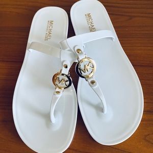 Michael Kors White Thong Sandals (NWOT)